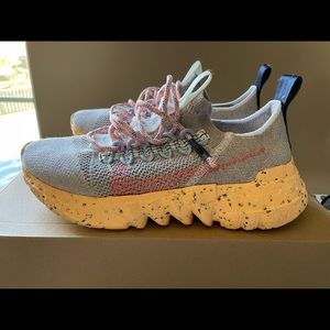 Nike Space Hippie 01